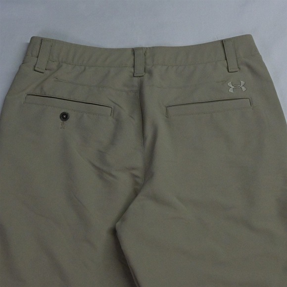 Under armour 32 x 9" Khaki Loose Fit Match Play Flex 1253487 Golf Shorts - Picture 6 of 7